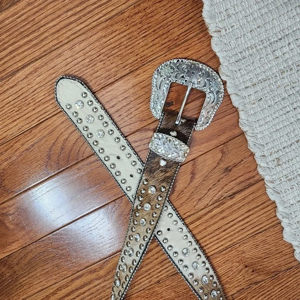 Vintage Nocona Belt Co Rhinestone Genuine‎ Leather Western Belt Silver Calf Hair